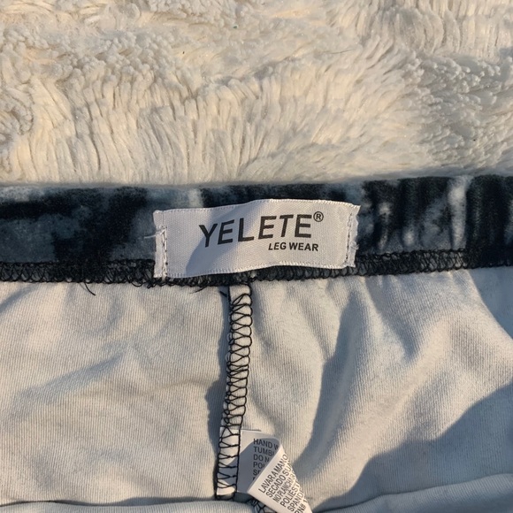 Super soft leggings - Picture 3 of 4